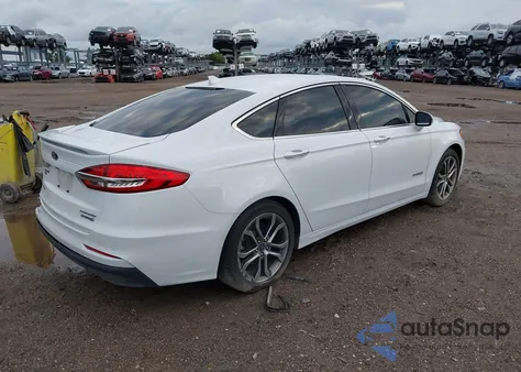 2019 Ford Fusion Titanium from USA, damaged, VIN 3FA6P0RU8KR237520